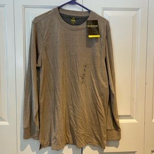 New Long  sleeve Tan Rugged Trails size Medium